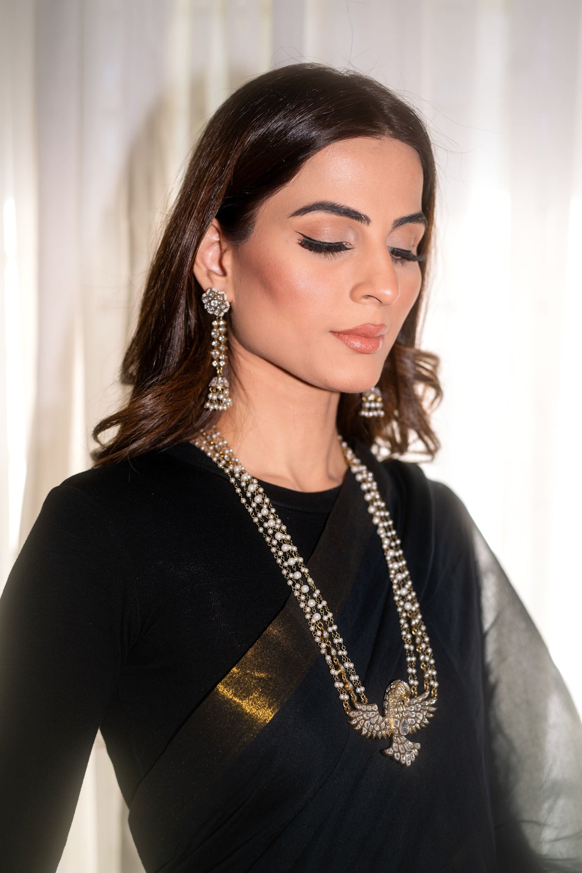 IQRAGUL EARRINGS