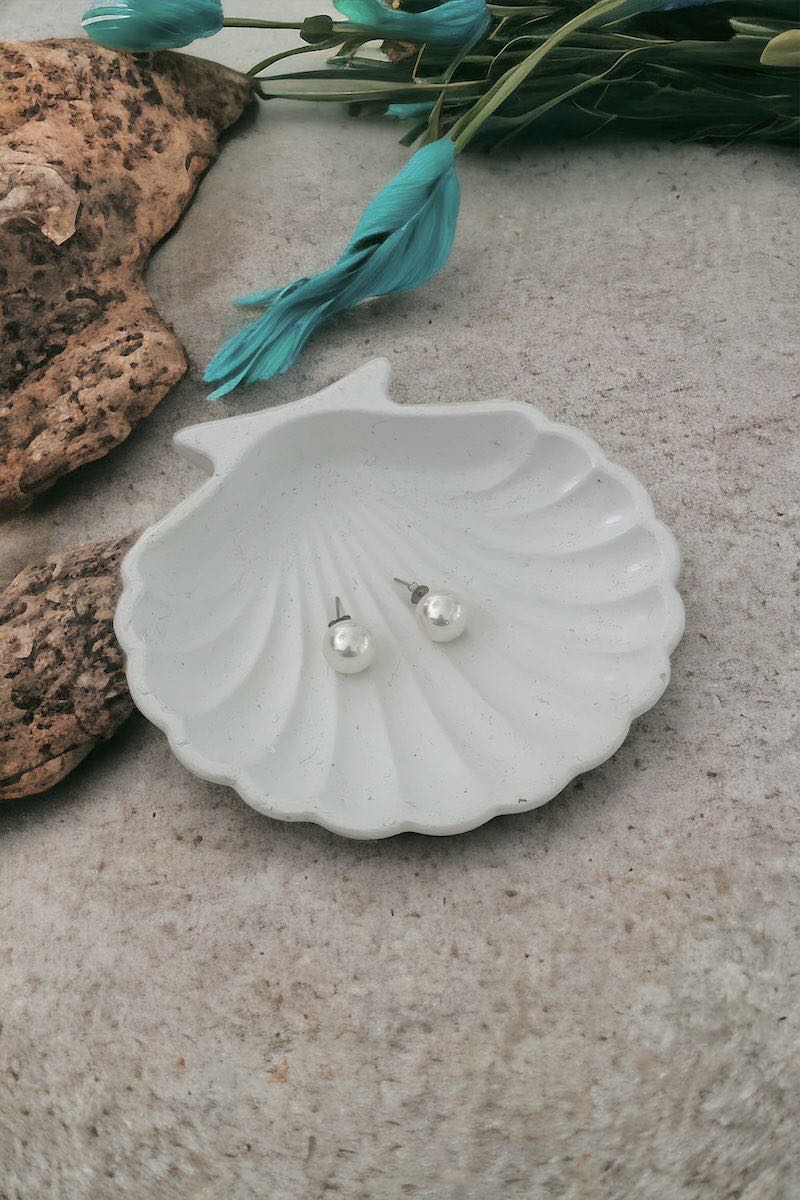 LUMINA PEARL EARRING