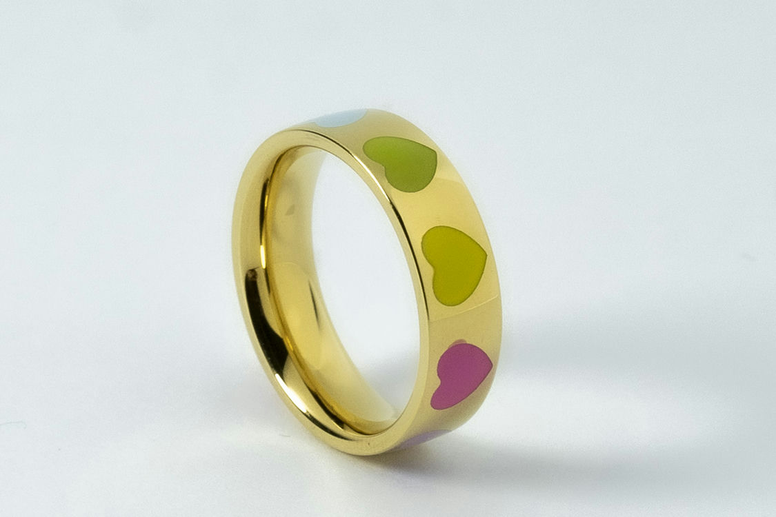 GOLD HEART RING