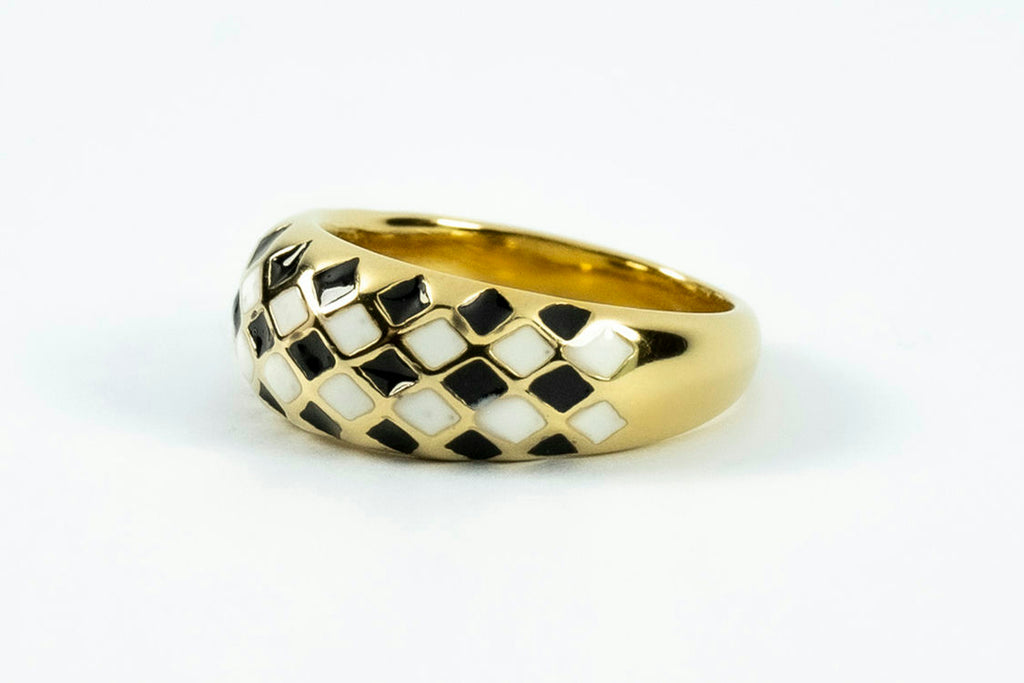 ZEBRA RING
