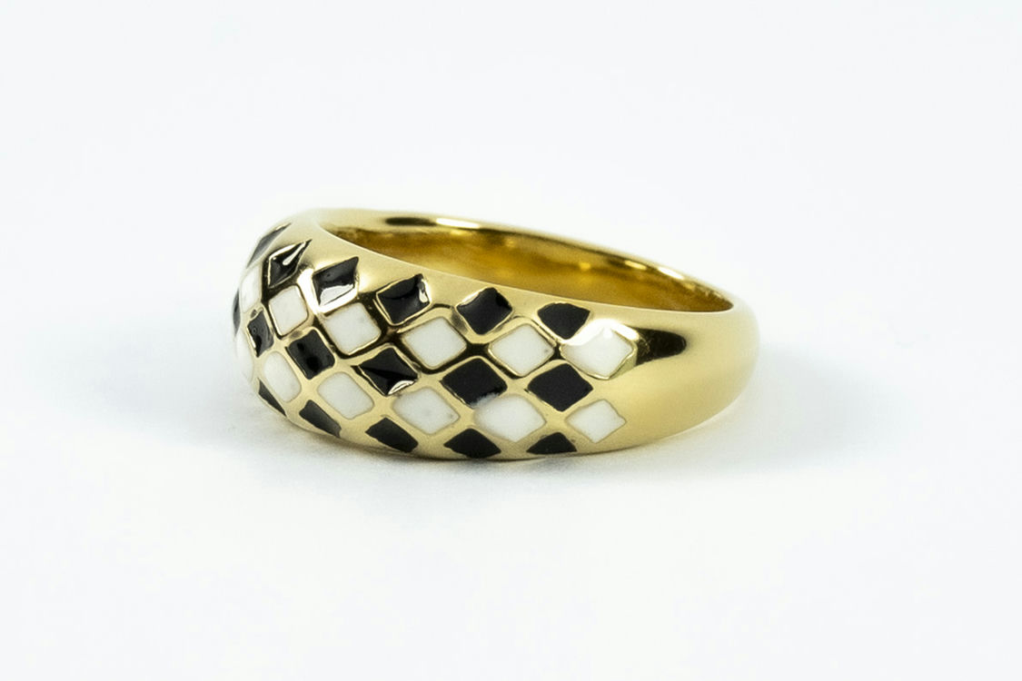 ZEBRA RING