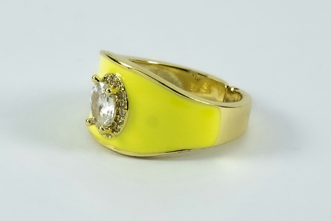 COLOURFUL FUNKY RINGS