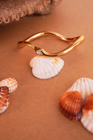 SEA SNOW CUFF GOLD  BRACELET