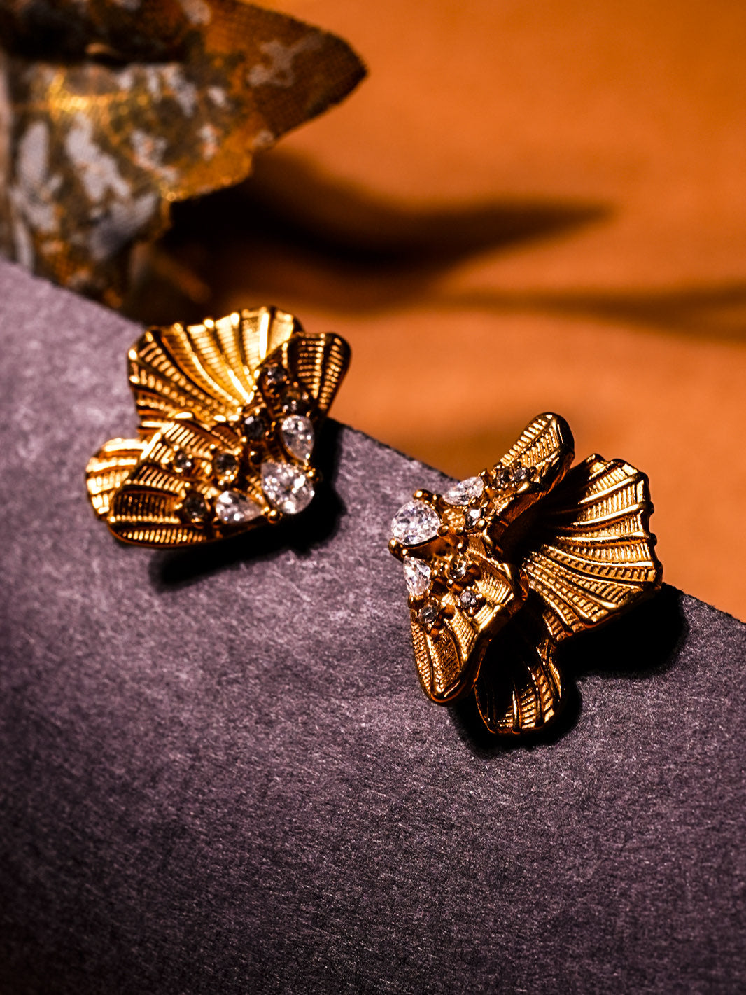 RUST GOLD EARRINGS