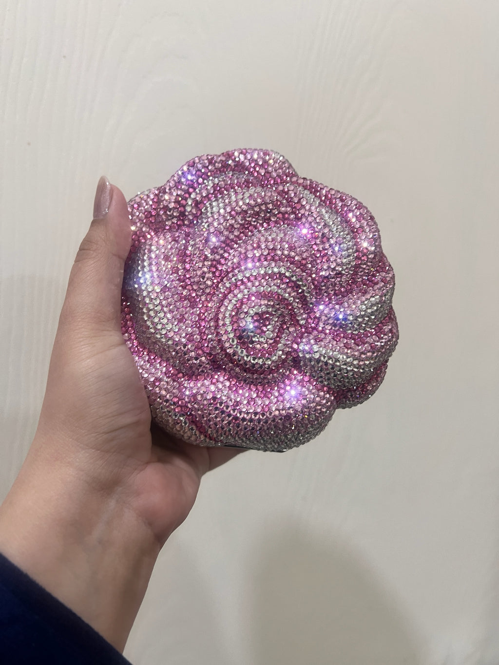 ROSETTE LUXE CLUTCH