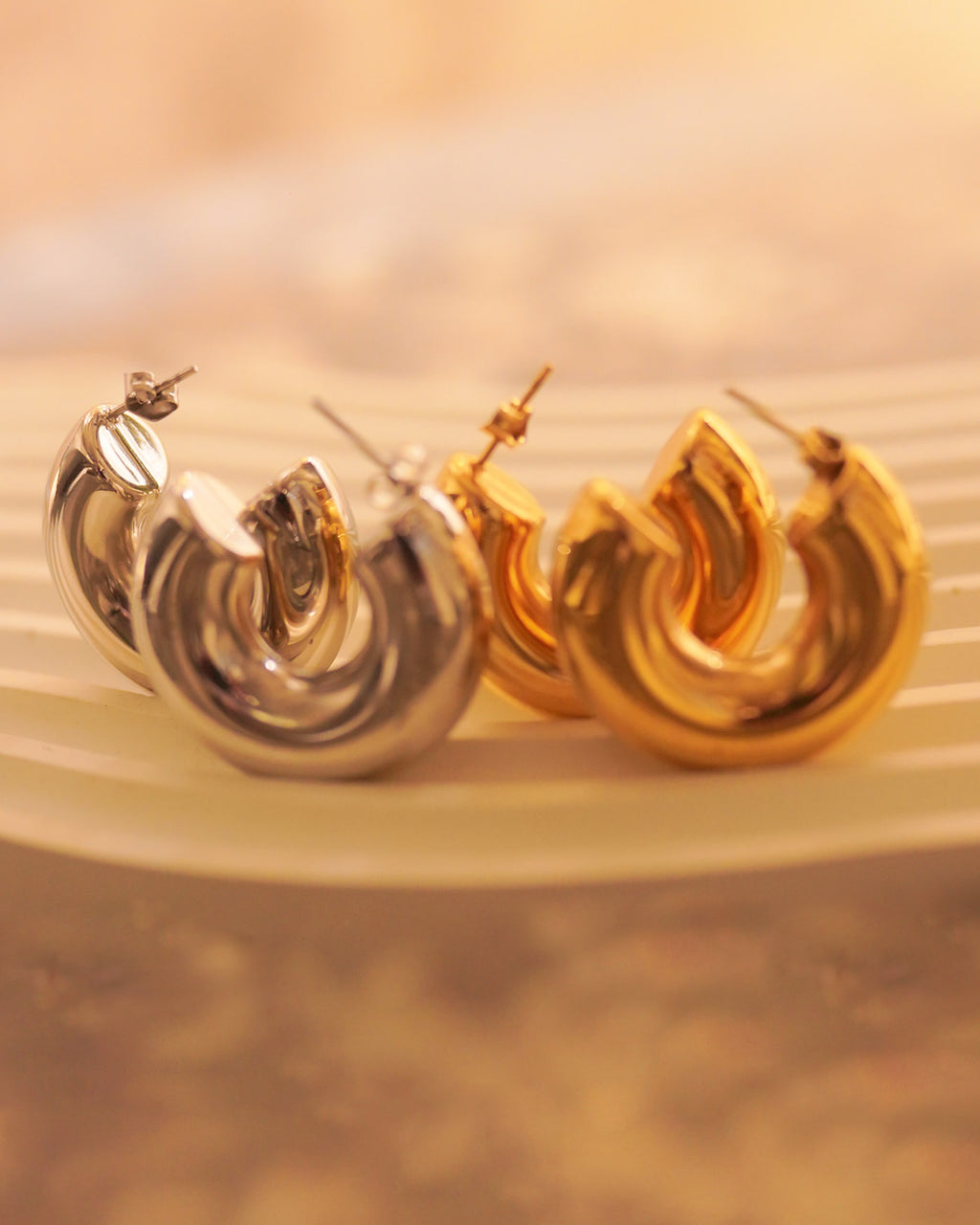 SIENNA SILVER HOOP EARRING