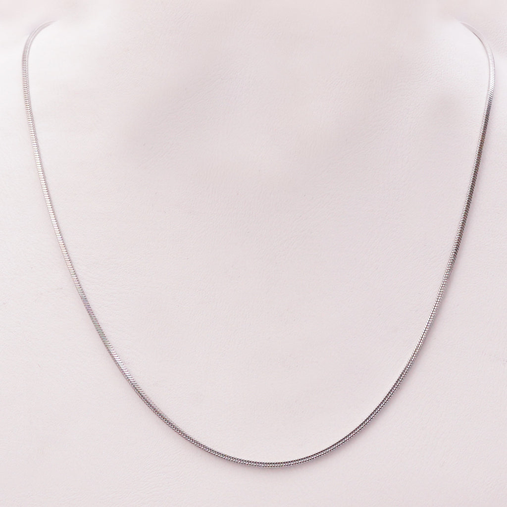 SNAKE CHAIN NECKLACE