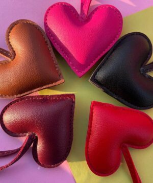 SWEETHEART NOIR BAG CHARM