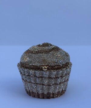 CREME CUPCAKE CLUTCH